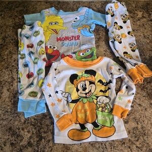 Baby Pajama Set Of 2 Sesame Street Mickey Mouse 9months